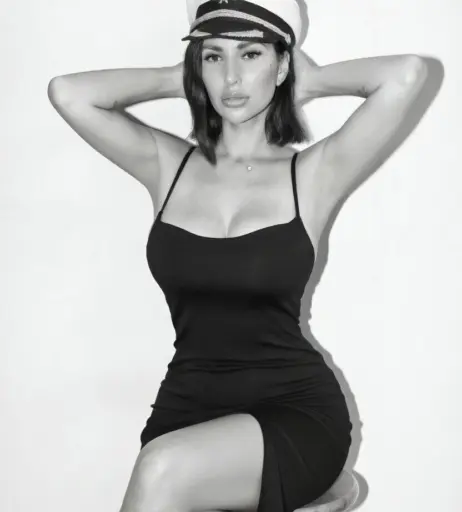 Image 24672101 from Shay Laren