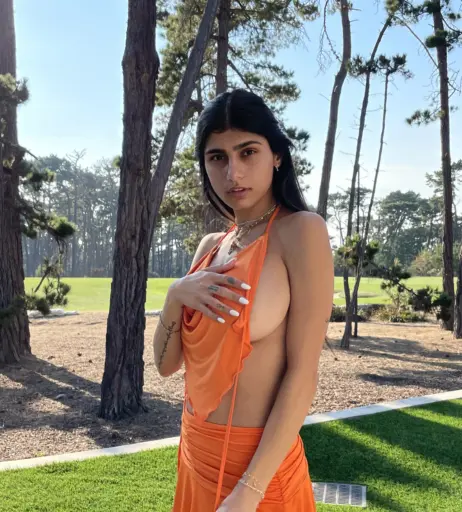 Image 24628988 from Mia Khalifa