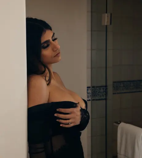 Image 24629319 from Mia Khalifa
