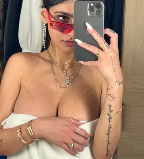 Image 24629364 from Mia Khalifa