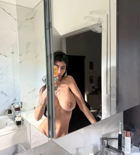 Image 24631581 from Mia Khalifa