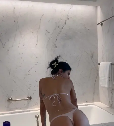 Image 24631508 from Mia Khalifa