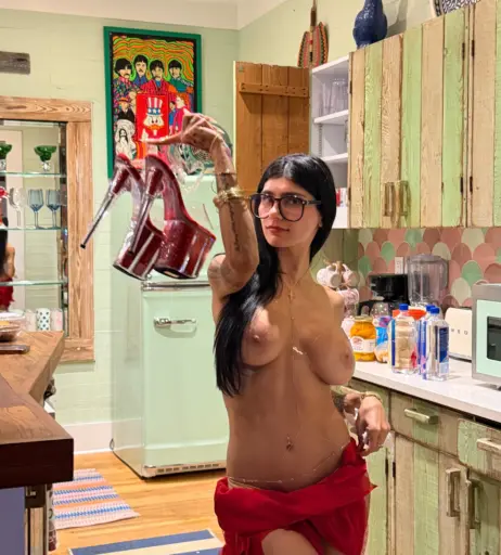 Image 24631648 from Mia Khalifa
