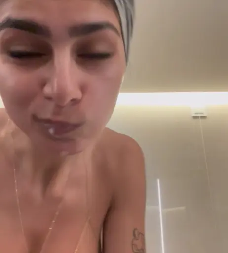 Image 24631339 from Mia Khalifa