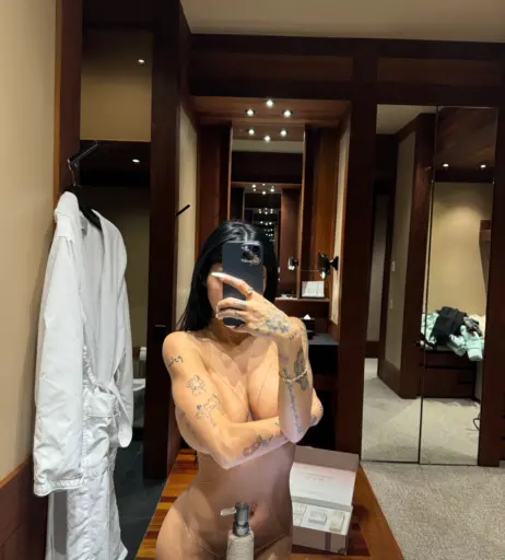 Image 24631285 from Mia Khalifa