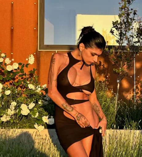 Image 24630752 from Mia Khalifa