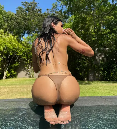 Image 24630638 from Mia Khalifa