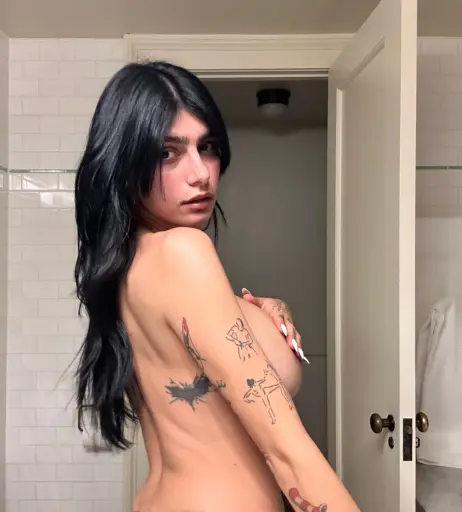 Image 24630277 from Mia Khalifa