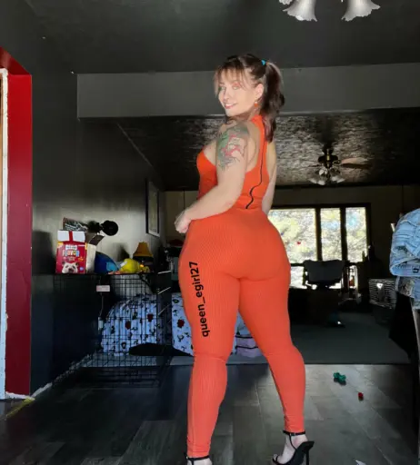 Image 24608269 from Queen_D / queen_egirl27