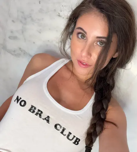 Image 24564221 from Violet Summers / Violet Brandani