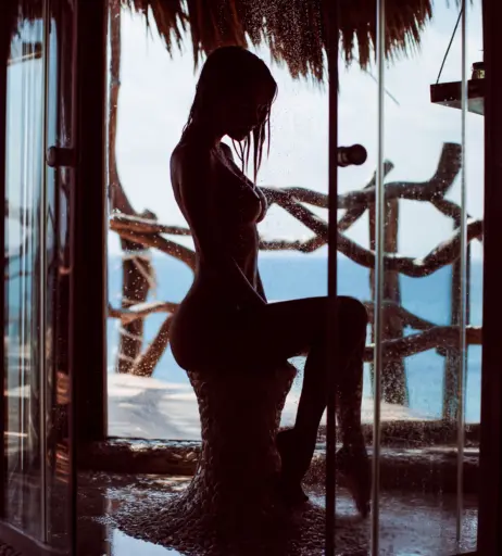 Image 24567972 from Sara Jean Underwood / Saraunderwood