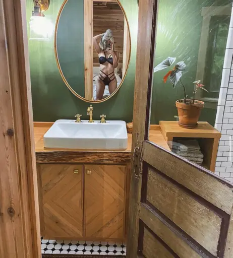 Image 24567224 from Sara Jean Underwood / Saraunderwood