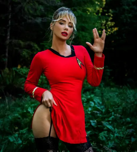 Image 24566569 from Sara Jean Underwood / Saraunderwood