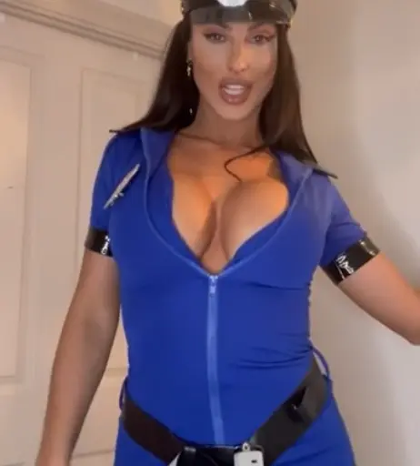 Image 24527924 from Alice Goodwin