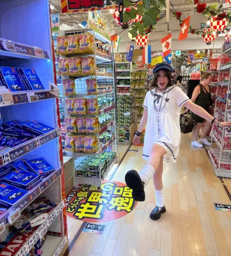 Image 244684 from Belle Delphine