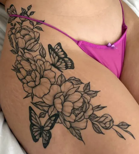 Image 24460859 from Lilith Cavaliere