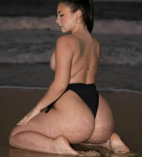 Image 24460386 from Lilith Cavaliere