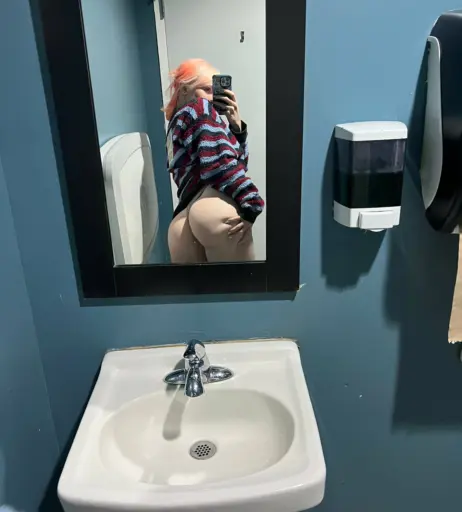Image 24470875 from Jenna Lynn Meowri