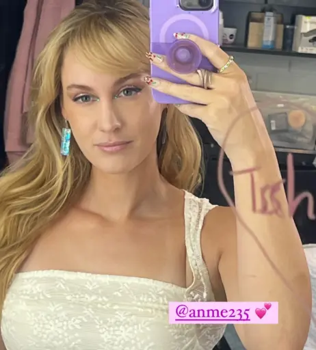 Image 24418607 from Sjokz