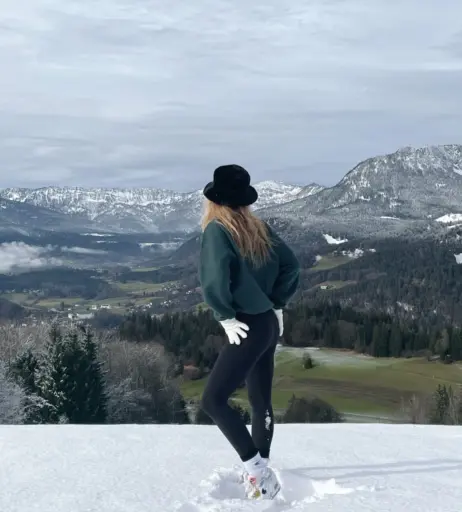 Image 24418651 from Sjokz