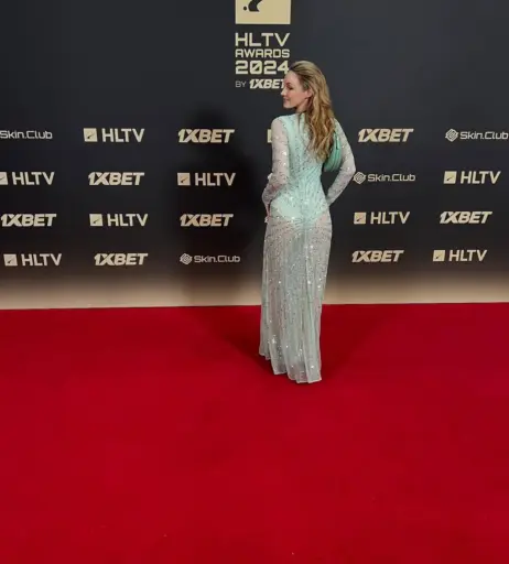 Image 24418676 from Sjokz
