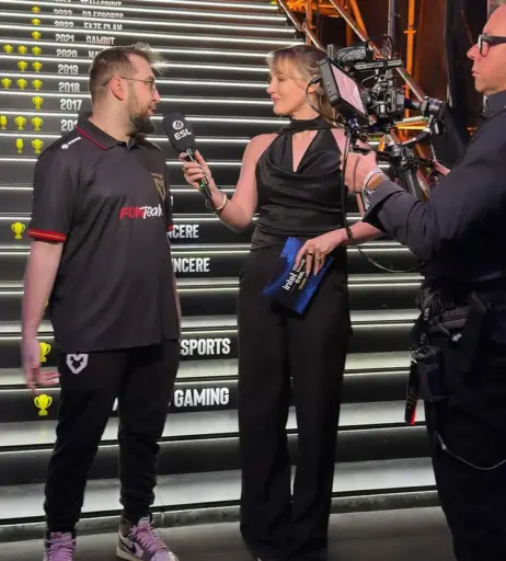 Image 24419156 from Sjokz