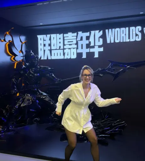 Image 24419022 from Sjokz
