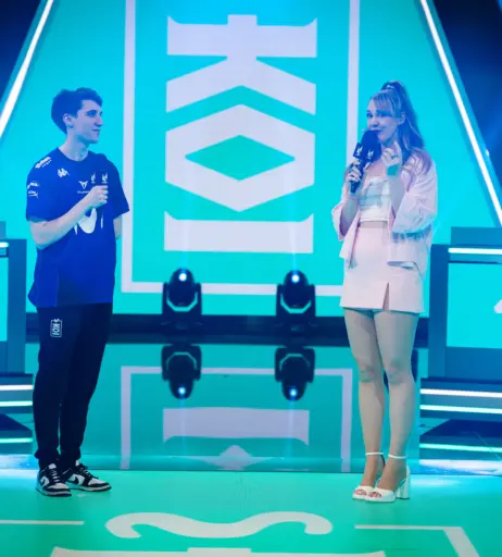 Image 24419300 from Sjokz