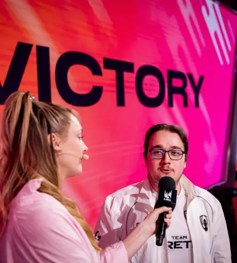 Image 24419264 from Sjokz