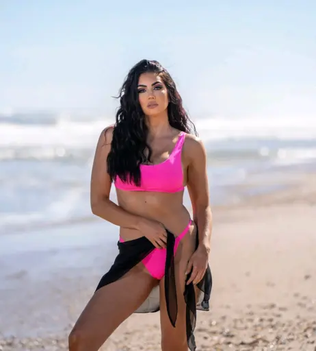 Image 24425500 from Cassie Lee/Jess McKay (Peyton Royce/Billie Kay)