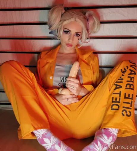Image 24431098 from Lexi Belle (OMGitsLexi)