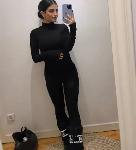 Image 2443353 from Sararslan