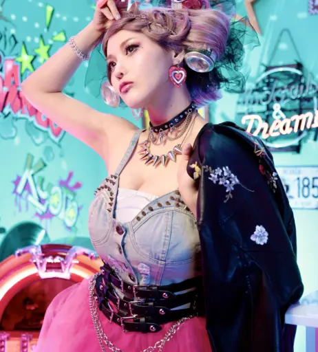 Image 24408368 from Kaho Shibuya