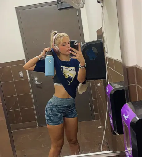 Image 24400654 from Skillsawww / skilahblue