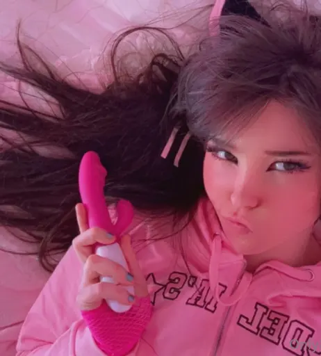 Image 244987 from Belle Delphine