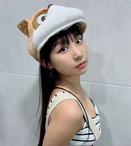 Image 24365960 from Eunji Pyoapple