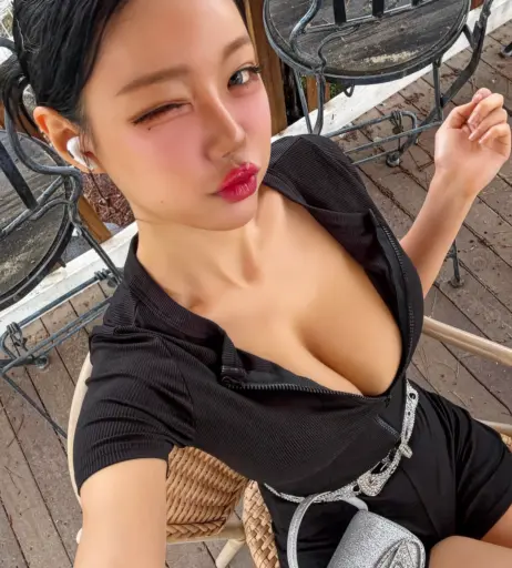 Image 24364624 from Berry -  빛베리