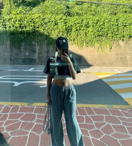 Image 24367080 from Eunji Pyoapple