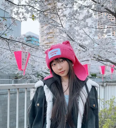 Image 24366528 from Eunji Pyoapple