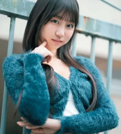 Image 24366421 from Eunji Pyoapple