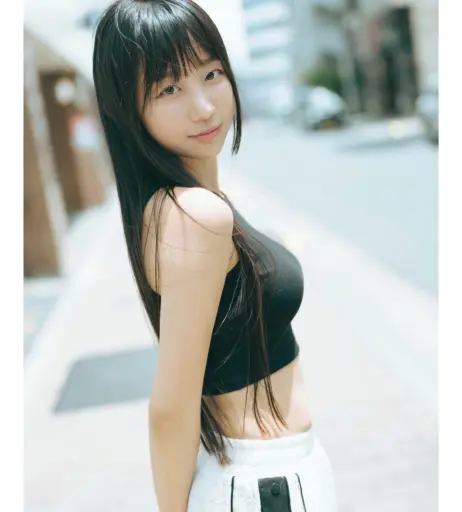 Image 24366134 from Eunji Pyoapple