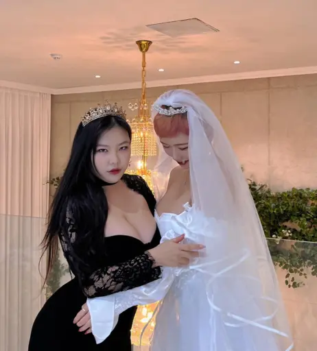 Image 24363449 from Berry -  빛베리