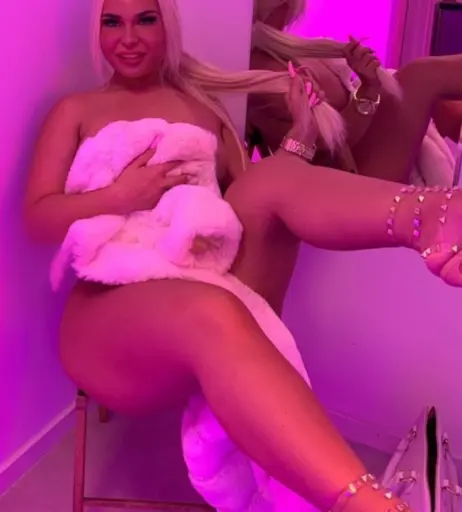 Image 243696 from Tamaravonostrowski