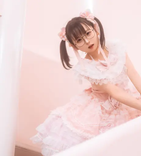 Image 24315221 from 幼水铃衣m / 幼水铃衣 / 学徒林恩 / LynnLi7698
