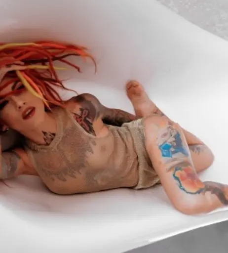 Image 2432539 from Lena Scissorhands