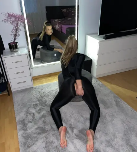 Image 2432089 from Ddesireyy