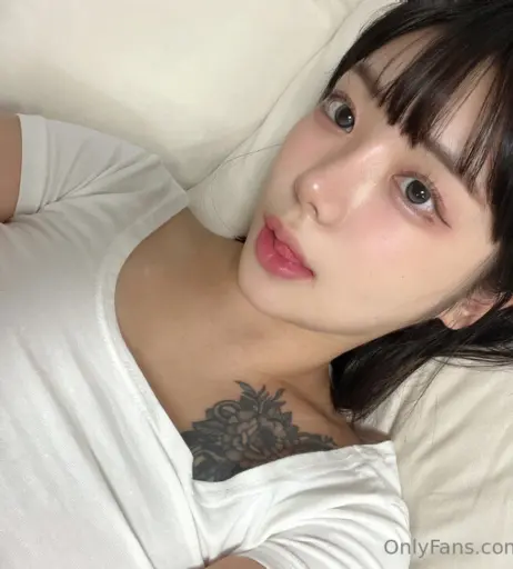 Image 24381161 from Wuyo99 | Wuyo (우요) | goodmorningyui