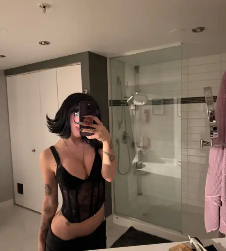 Image 24276847 from effycutiexx