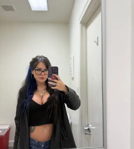 Image 24276760 from effycutiexx