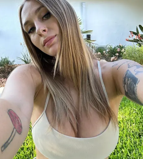 Image 24273611 from Angel Youngs / angelyoungsxxx